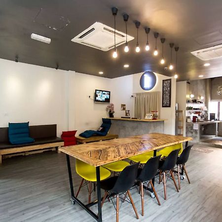 Revopackers Beds And Bunks Hostel Куала Лумпур Екстериор снимка