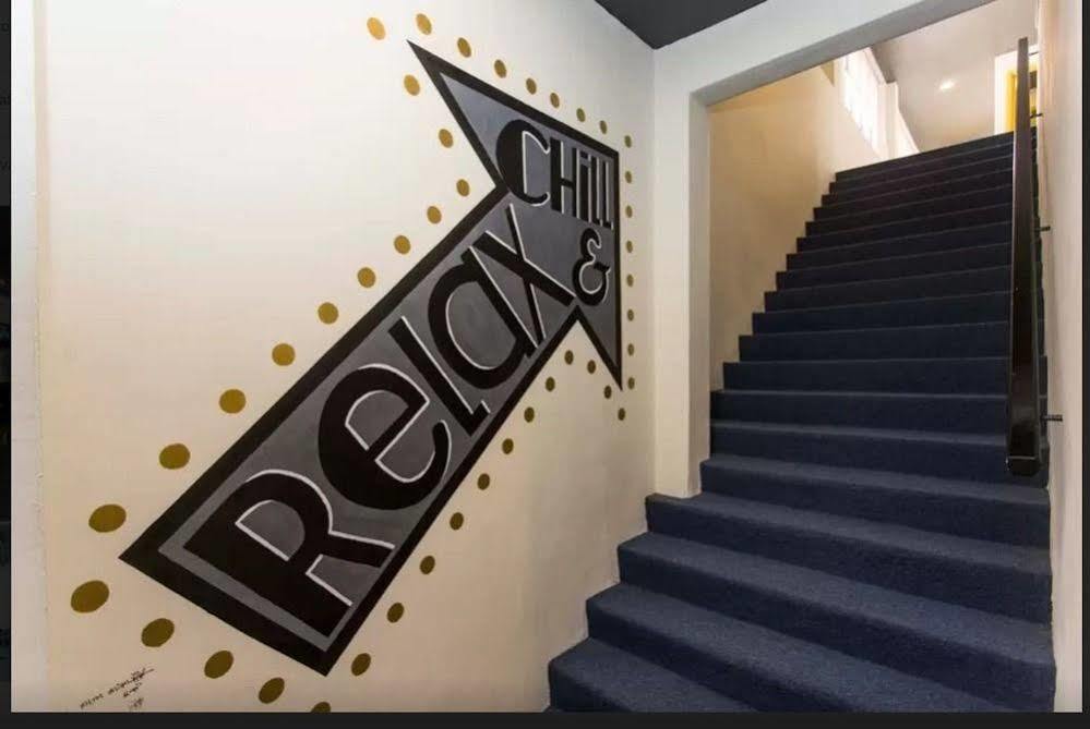 Revopackers Beds And Bunks Hostel Куала Лумпур Екстериор снимка